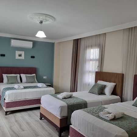 Kusadasi Sezgins Boutique Rooms Exterior photo